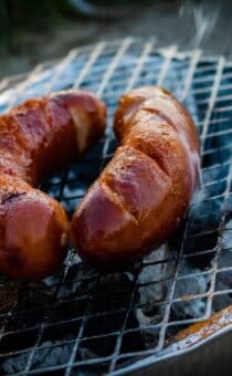 Exploring the Origins and History of Andouille Sausage in Louisiana